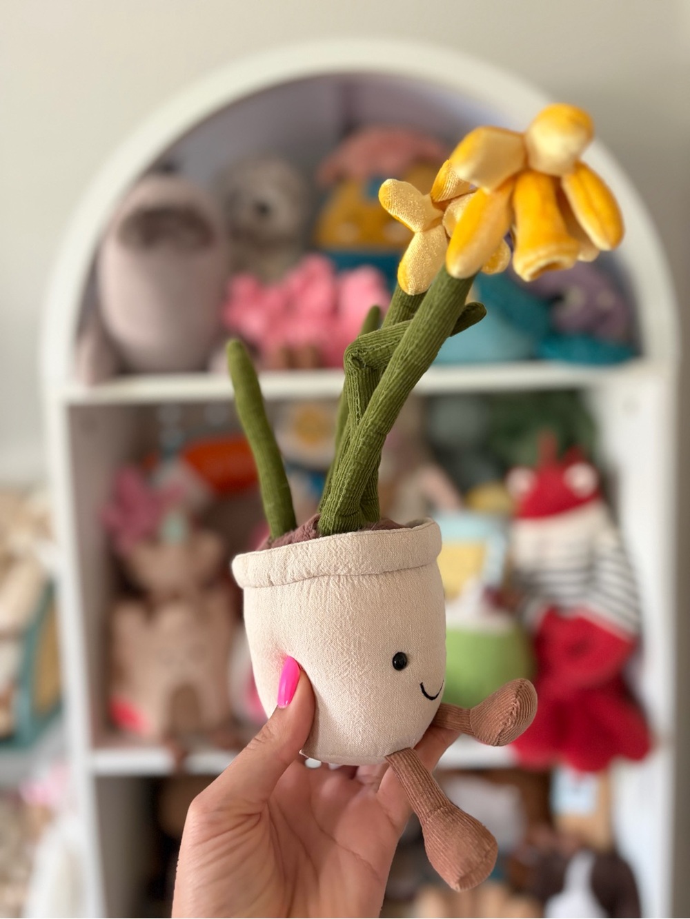 Retired Jellycat Amuseables Daffodil - Authentic & VHTF - Picture 2 of 5
